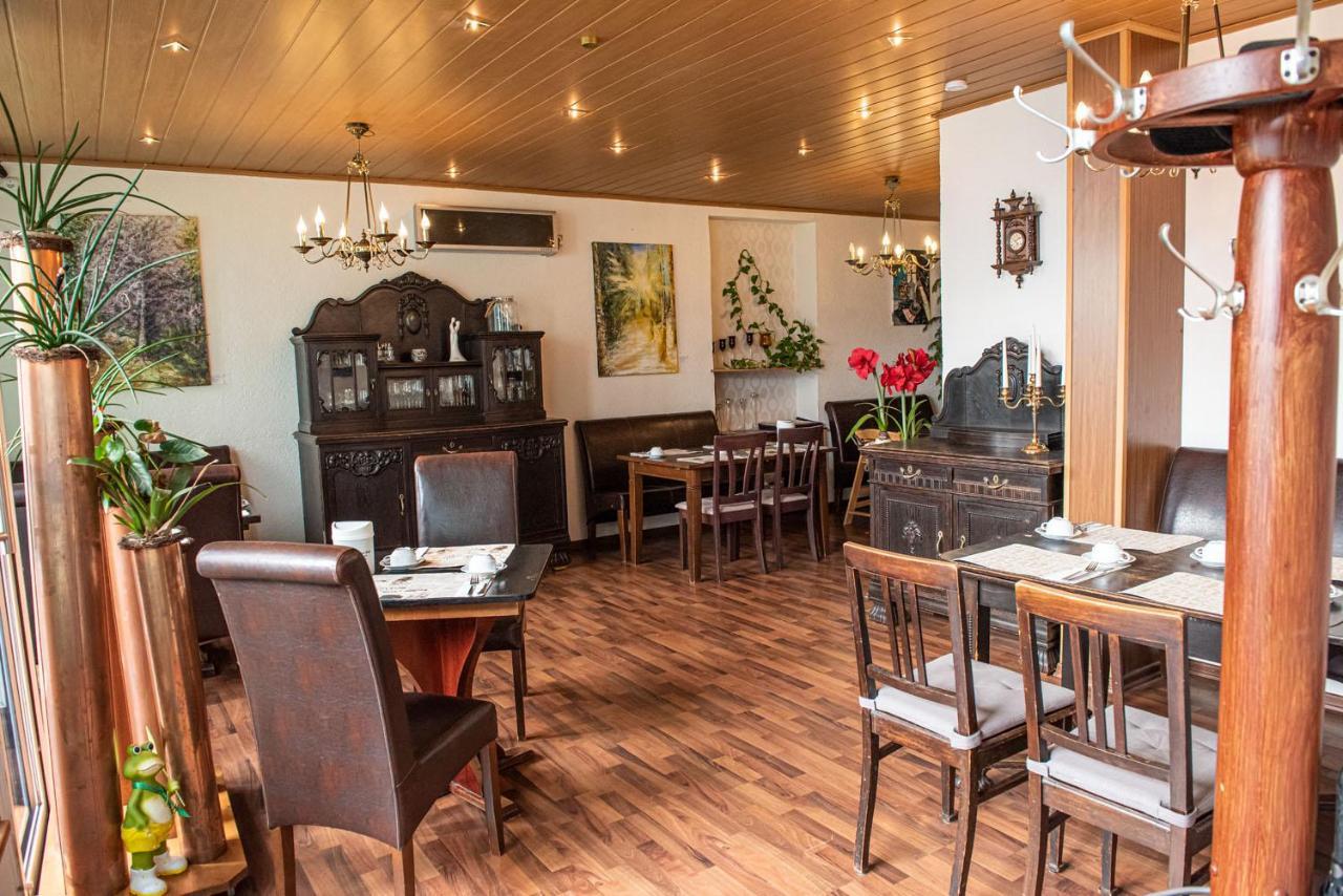 Neubert'S Gasthaus Am Rhein Ланштайн Экстерьер фото